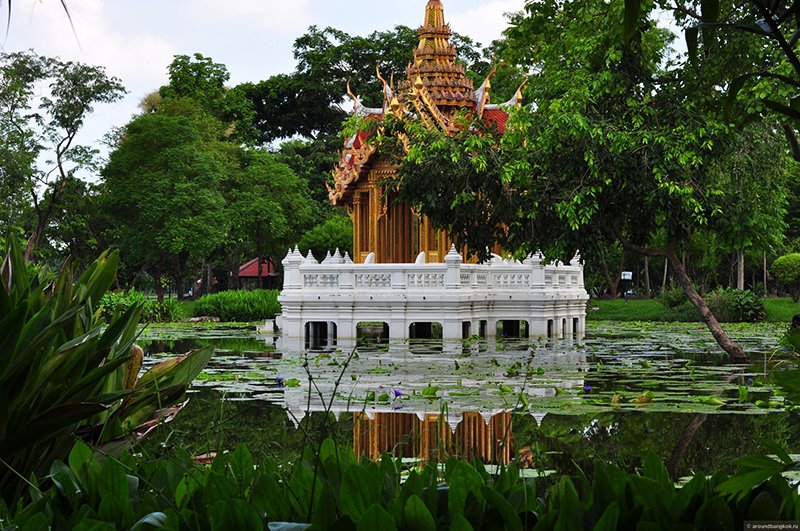 Парк короля Рамы IX в Бангкоке