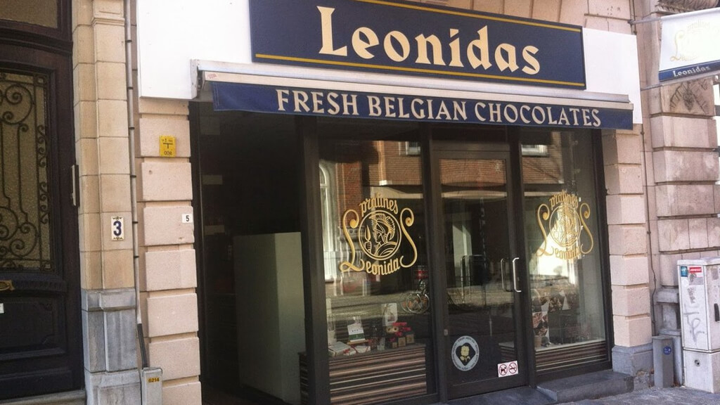 МШоколадница Leonidas в Брюсселе