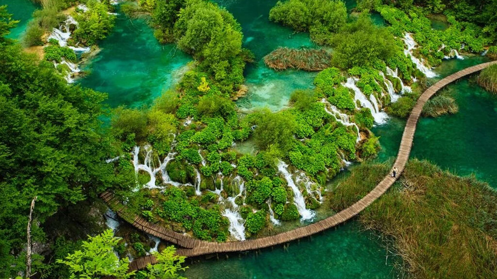 Национальный парк Хорватии «Плитвицкие озера»